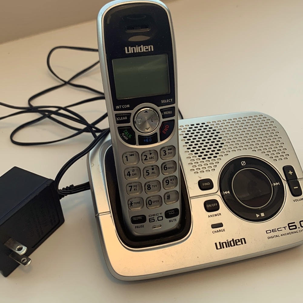 Unidon Dect 6.0 cordless phone